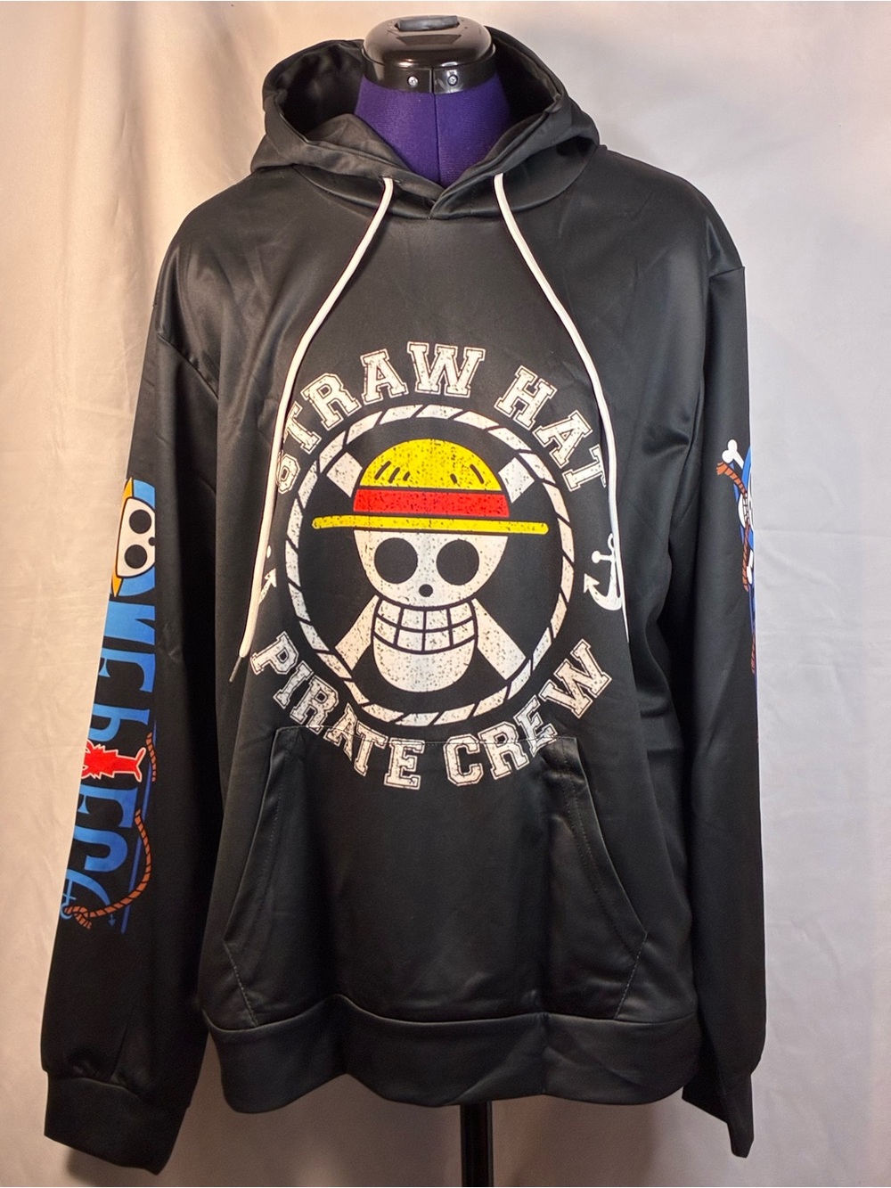 Adult Medium Black Anime Straw Hat Pirate Crew Graphic Hoodie New Without Tags